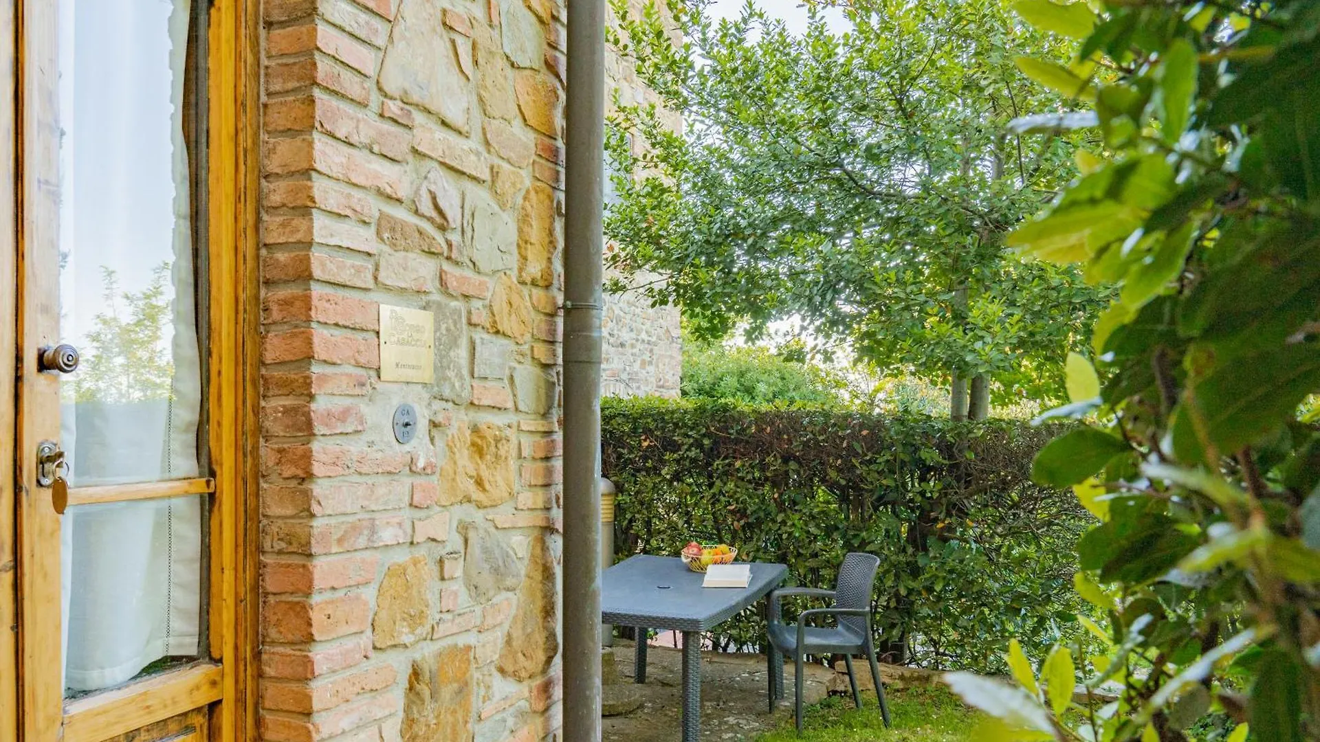 דירות מונטאיונה Borgo La Casaccia