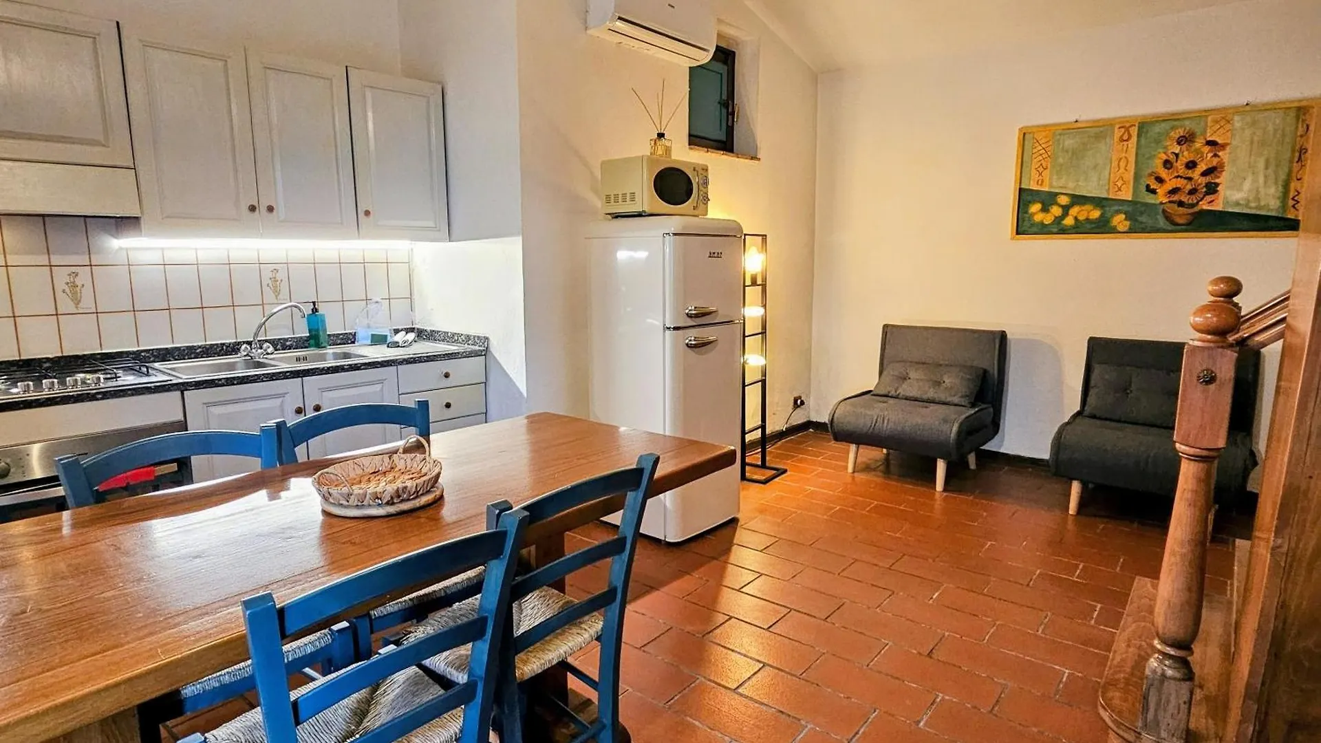 דירות מונטאיונה Borgo La Casaccia 0*,  איטליה