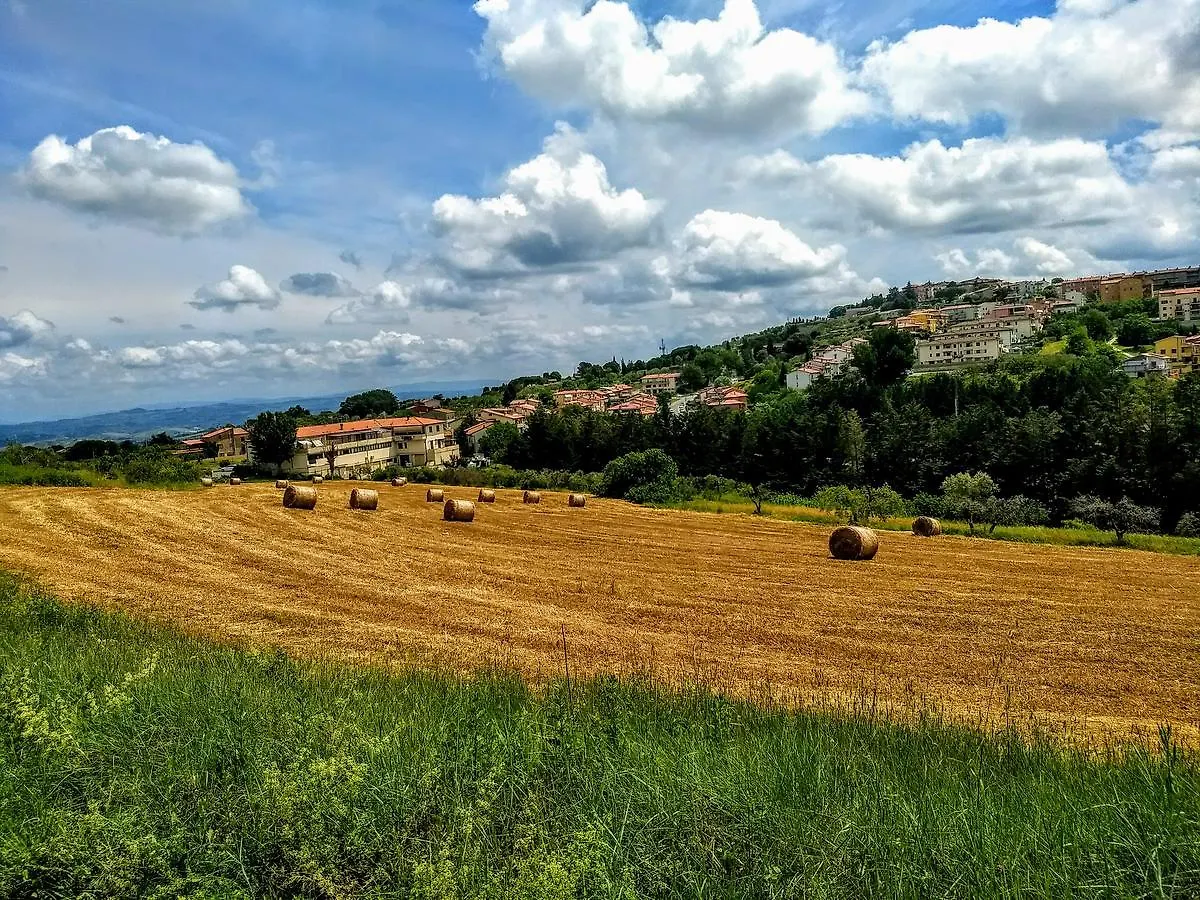 דירות מונטאיונה Borgo La Casaccia